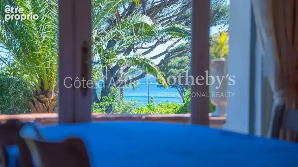 Exclusivité Côte d’Azur villa d’exception à Sainte-Maxime, proche mer et centre-ville - photo 5