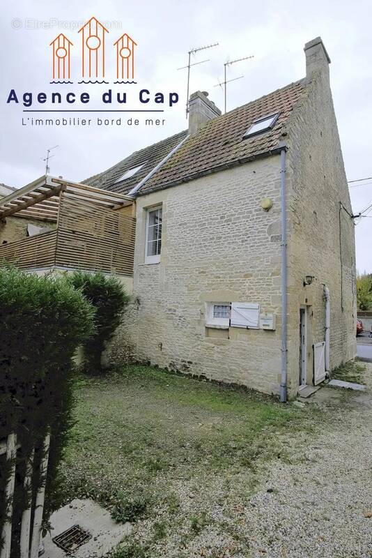 Maison à CRESSERONS