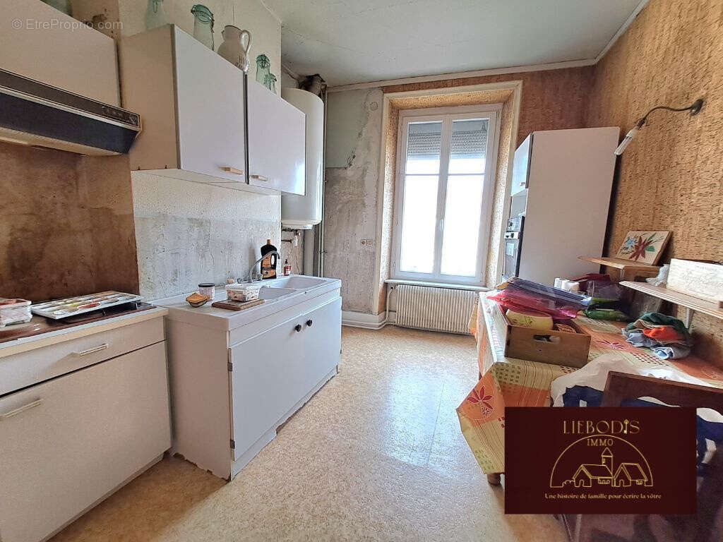 Maison de maître pleine de potentiel - photo 8