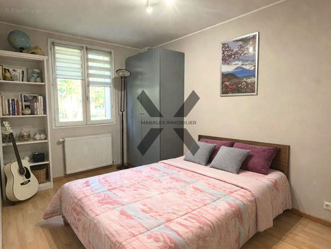 Maison à SAINT-VINCENT-DE-BOISSET