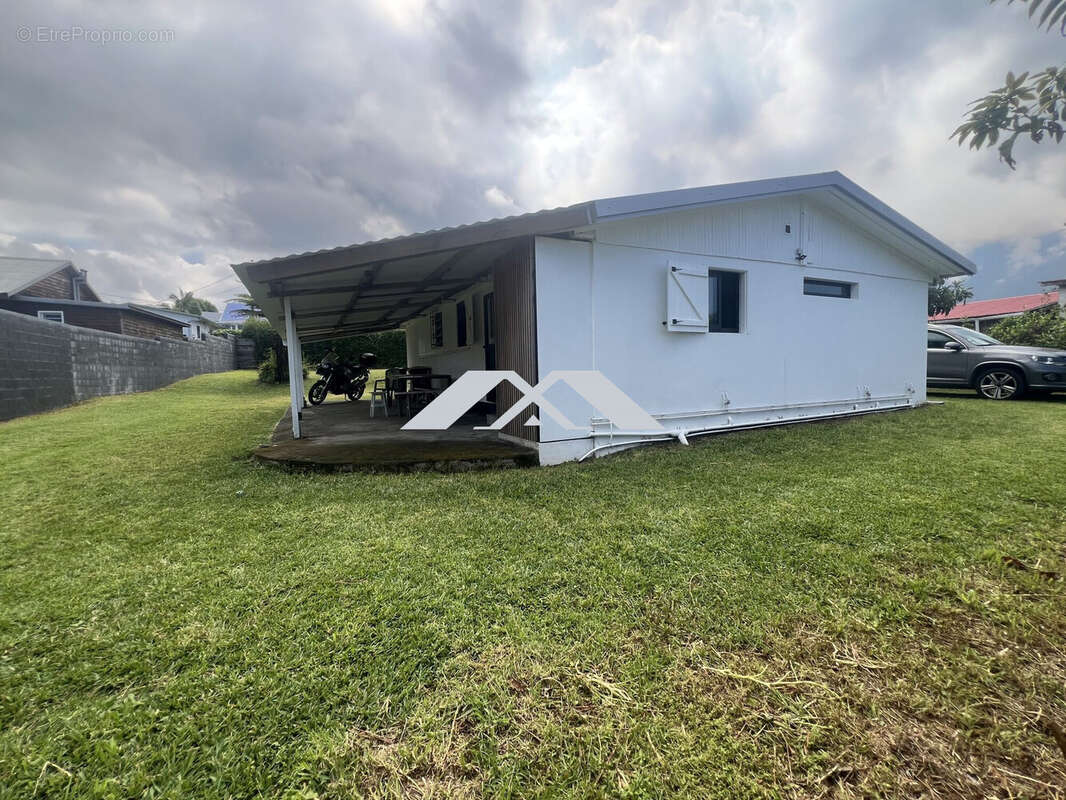 Maison à SAINT-JOSEPH