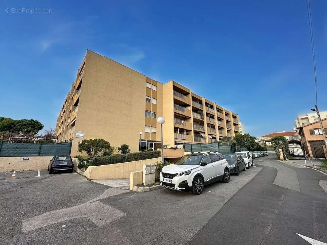Appartement à CAGNES-SUR-MER