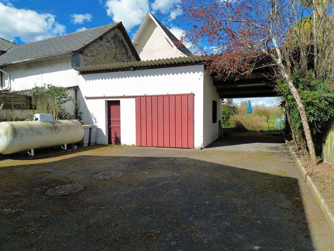 Maison à SAUVETERRE-DE-BEARN