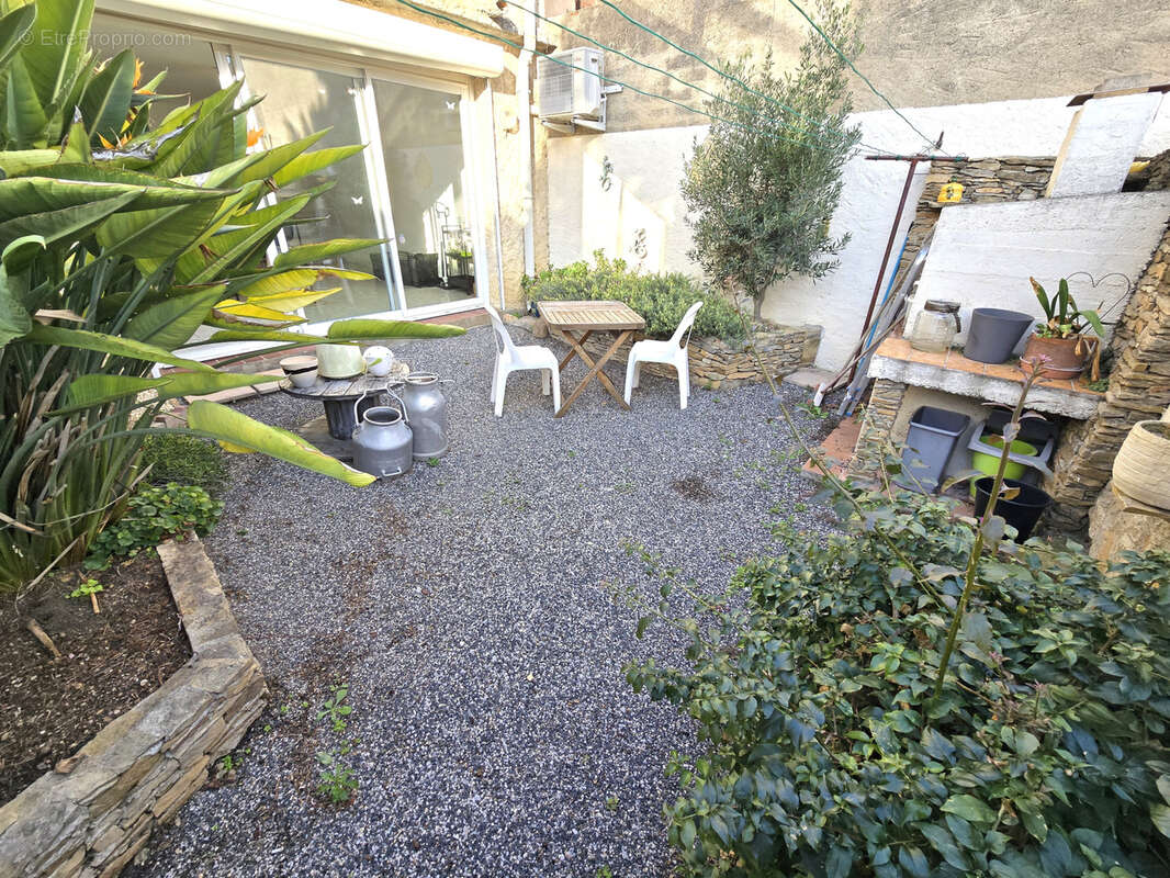 Maison de village avec cour et garage - photo 9