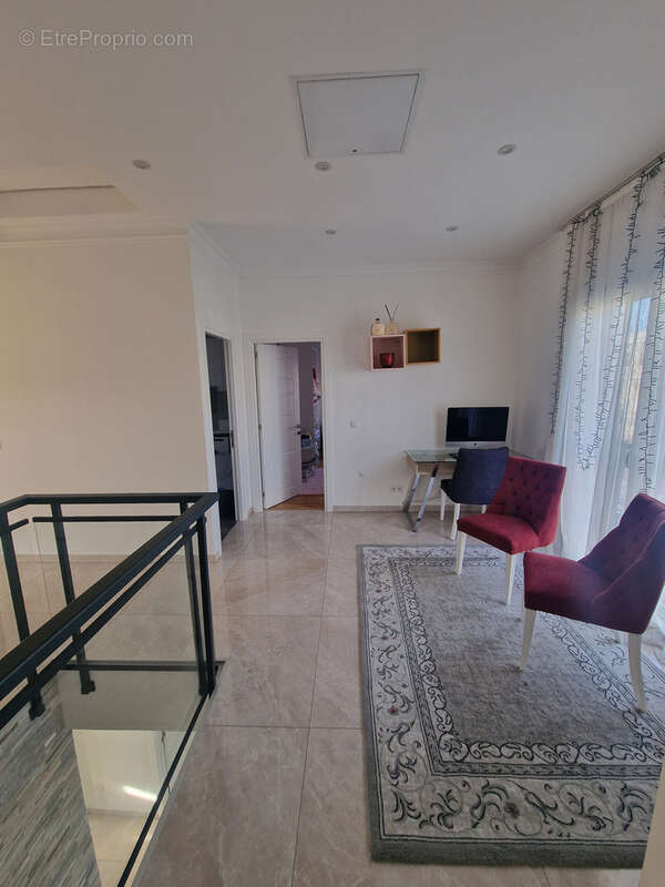 Maison à AUBERGENVILLE