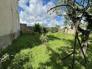 Maison à LIGNY-EN-BRIONNAIS