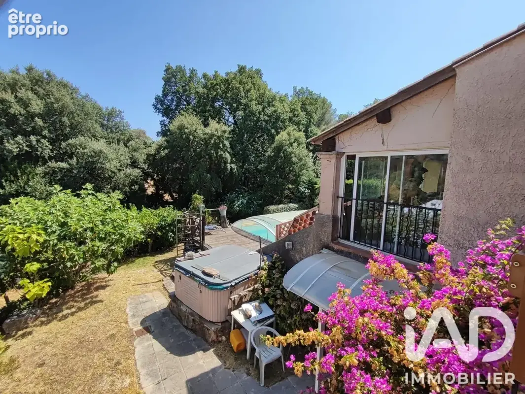 Photo 1 - Maison à SAINT-RAPHAEL