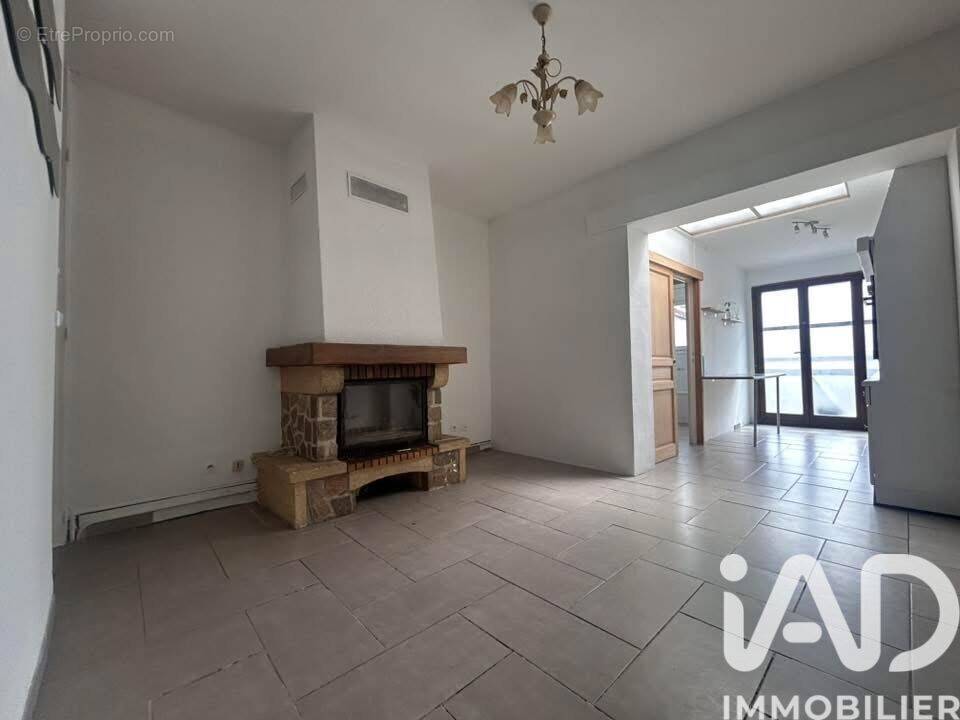Photo 1 - Maison à MARLY