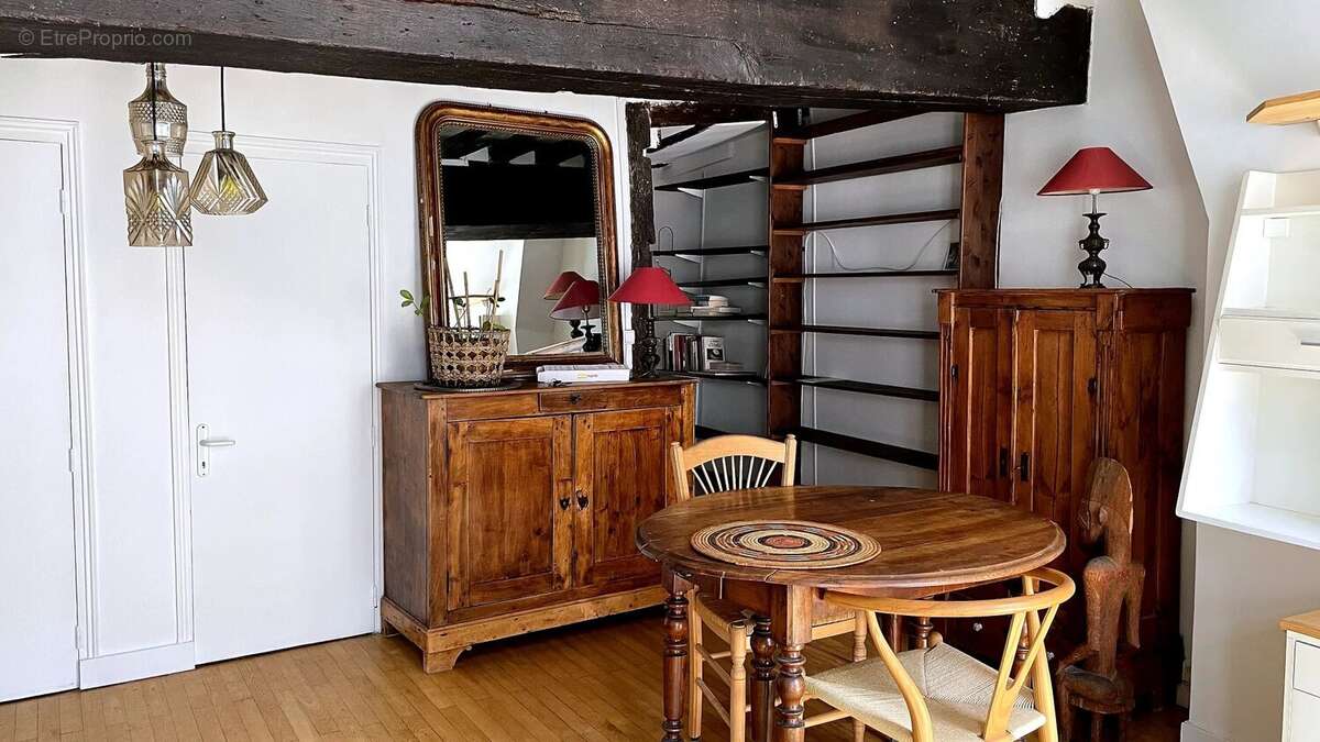 Appartement à PARIS-5E
