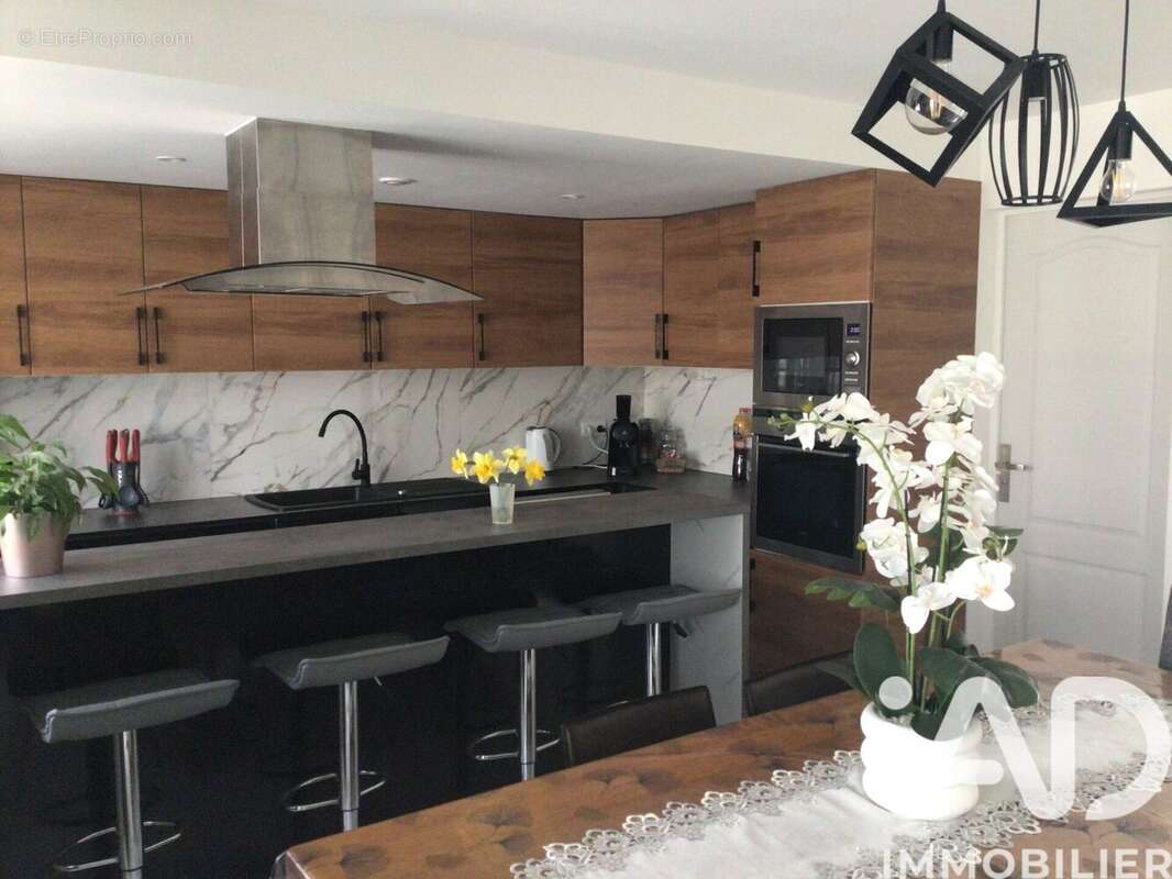 Photo 2 - Maison à MITRY-MORY