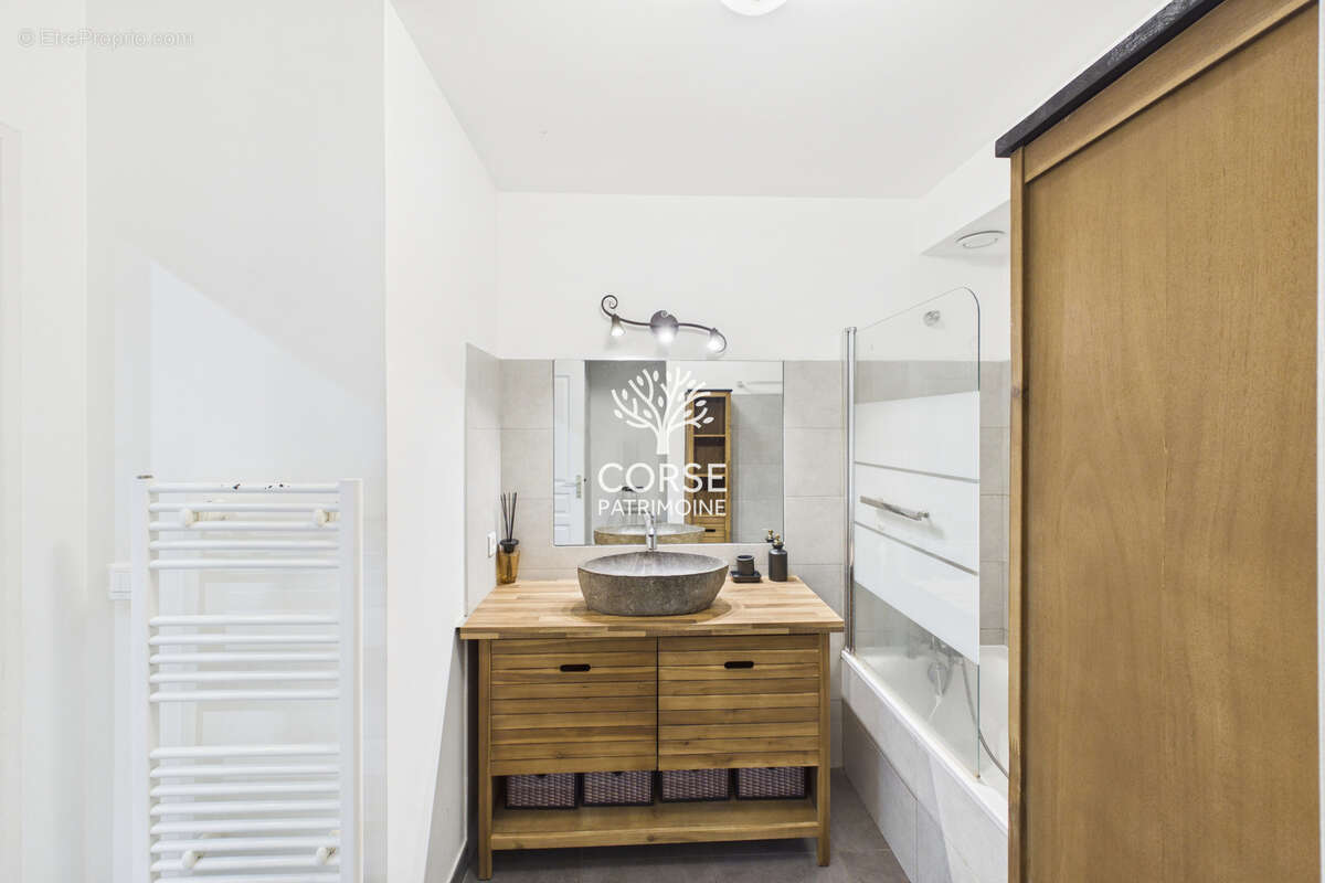Appartement à PORTO-VECCHIO