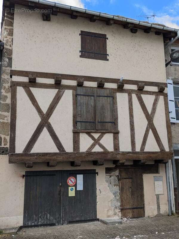 Appartement à CHABANAIS