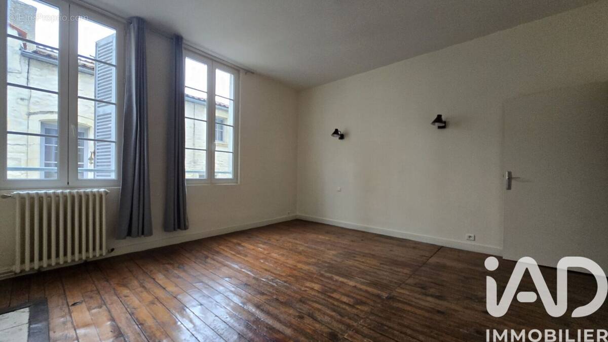 Photo 1 - Maison à NIORT
