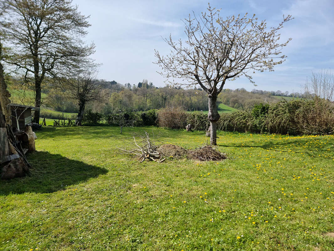 Maison à LE GUE-DE-LA-CHAINE