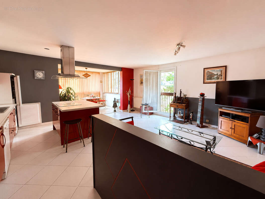 Appartement t4 avec cave - photo 6