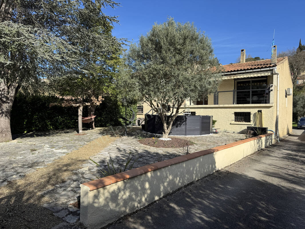Maison à ESPERAZA