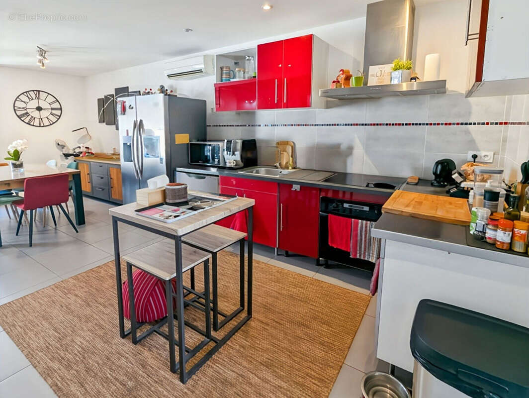 Maison à CHATEAURENARD