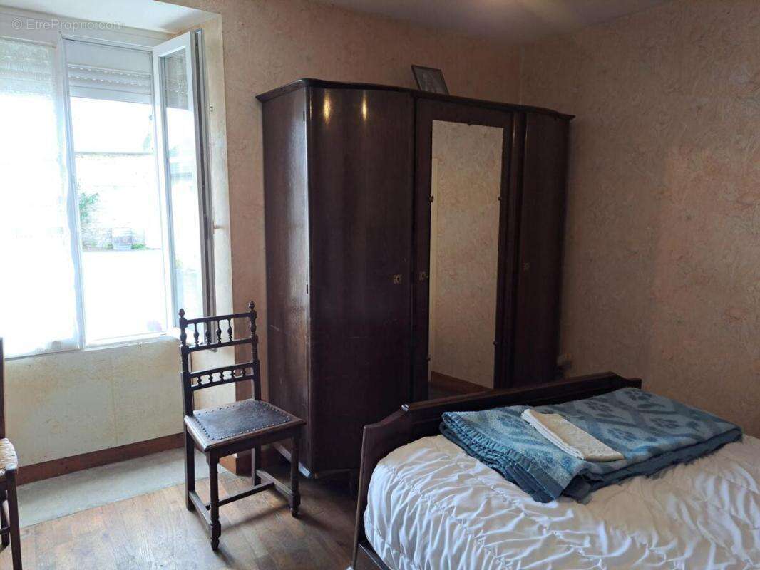 Maison 92 m² à Saint-Meen-Le-Grand  - photo 8