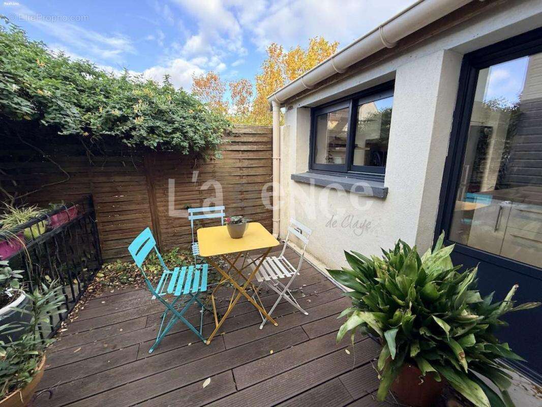 Maison à CLAYE-SOUILLY