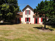 Maison à SAINT-ELIPH