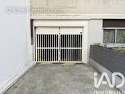 Photo 1 - Parking à PARIS-15E