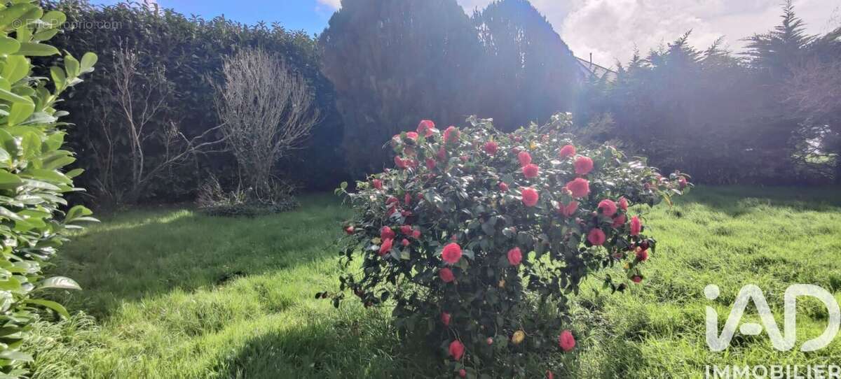 Photo 2 - Maison à POULDREUZIC