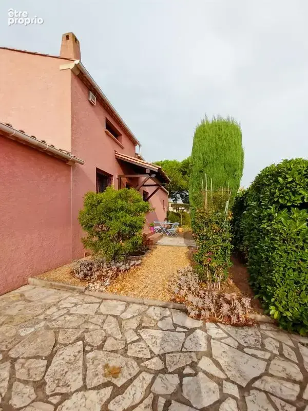 Vente charmante maison à Marseillan avec garage et carport, proche centre-ville - photo 35