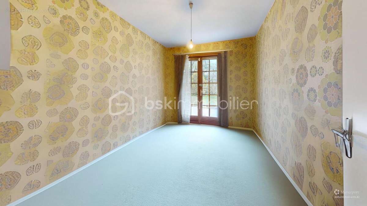 Maison à NESPLOY