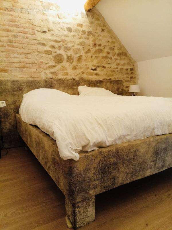 Maison à SAINT-MARCEL-EN-MARCILLAT
