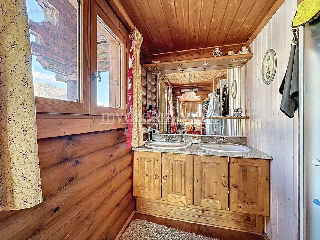 Maison à PRAZ-SUR-ARLY