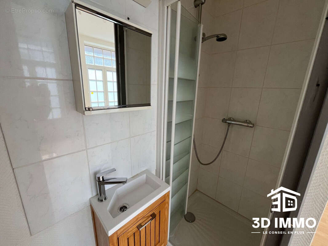 Appartement à AVESNES-SUR-HELPE