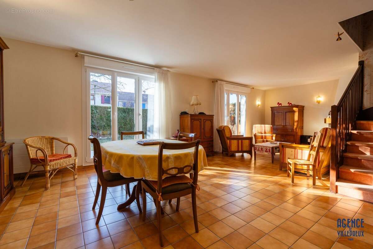 Maison à VILLEPREUX