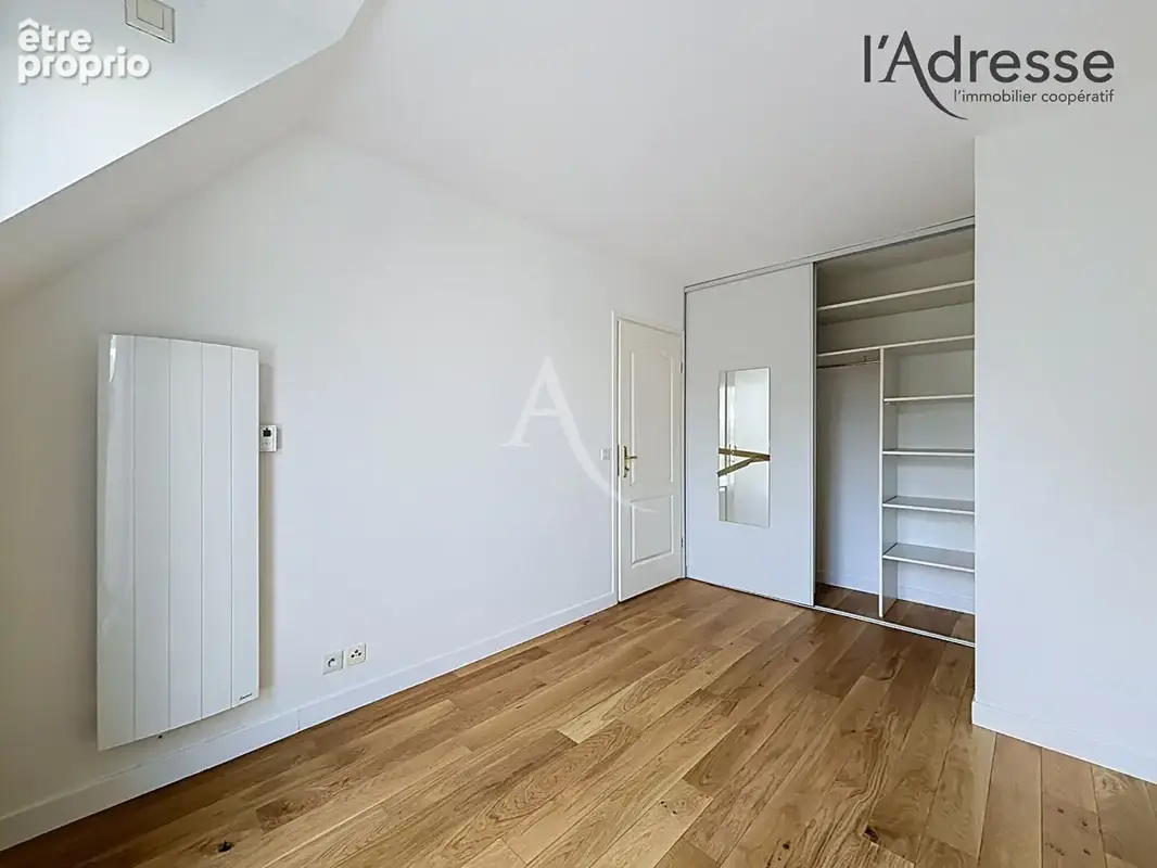 Suresnes Gambetta - Appartement Suresnes 2 pièces 46m² avec terrasse - Parking et Cave - photo 6