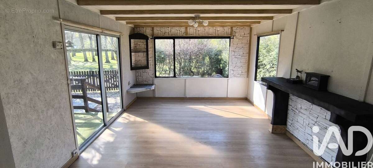 Photo 2 - Terrain à CONDE-SAINTE-LIBIAIRE