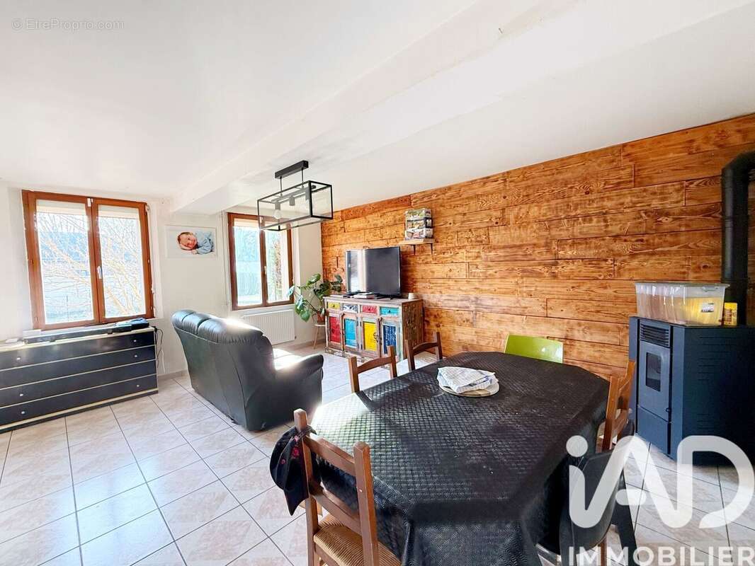 Maison 99 m² à Moliens  - photo 3