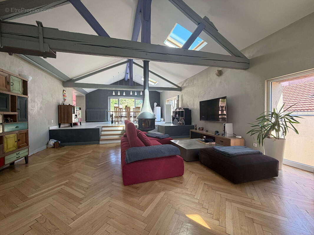 Maison à ROZERIEULLES