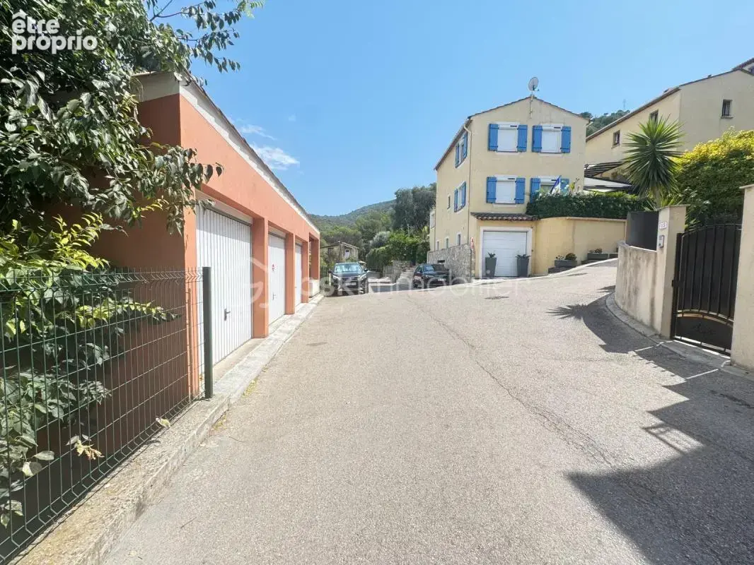 La Trinité – Villa avec vue dégagée, belles terrasses et garage triple - photo 19