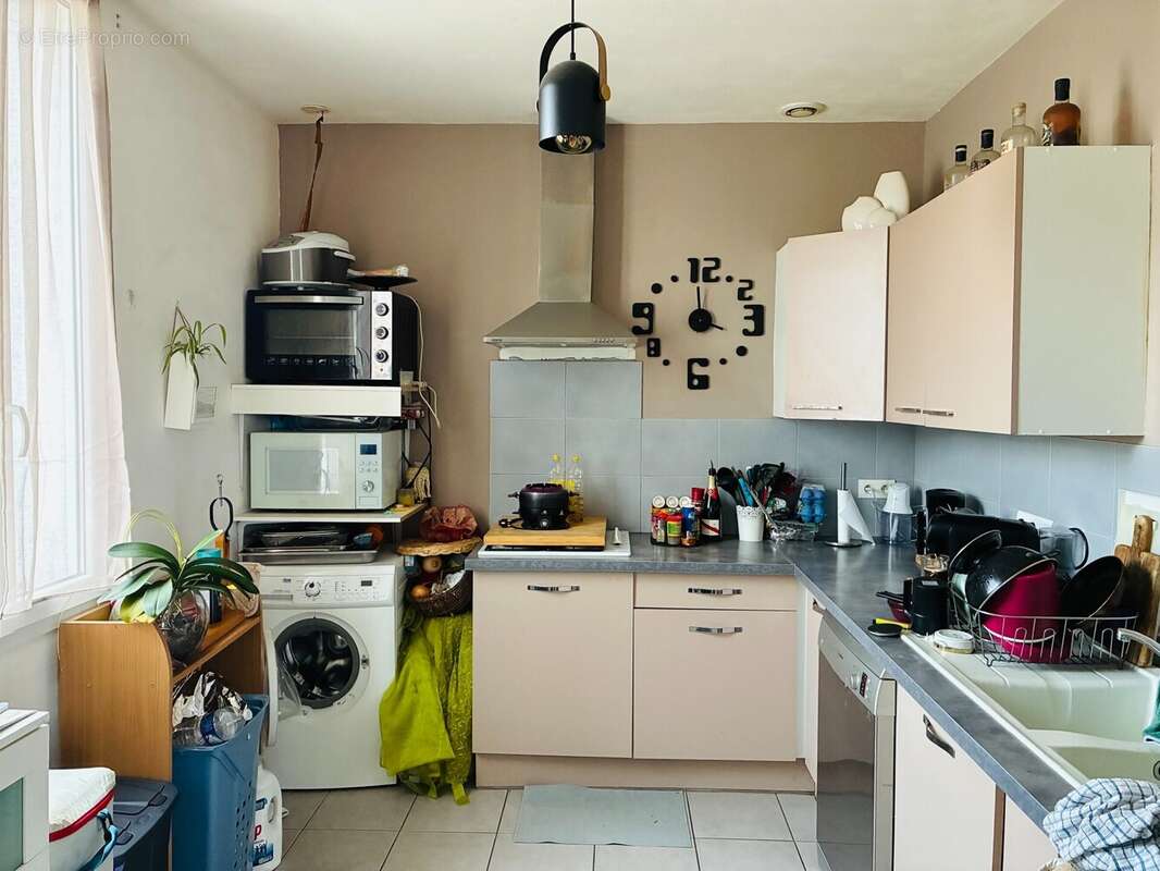 Maison 144 m² à Saint-Genies-De-Malgoires  - photo 6