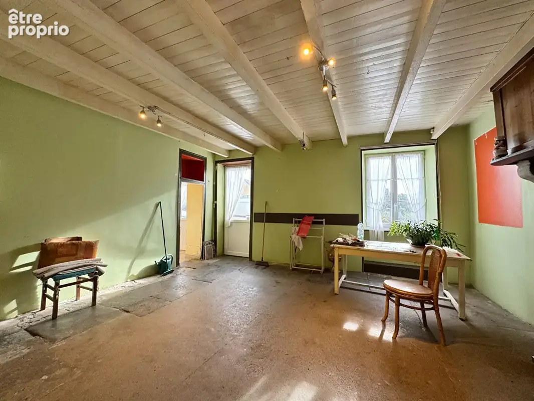 Maison en pierres, à rénover. Ag. du Donjon. - photo 2
