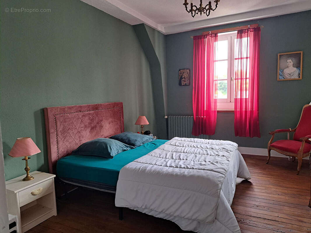 Maison à CHATILLON-EN-BAZOIS