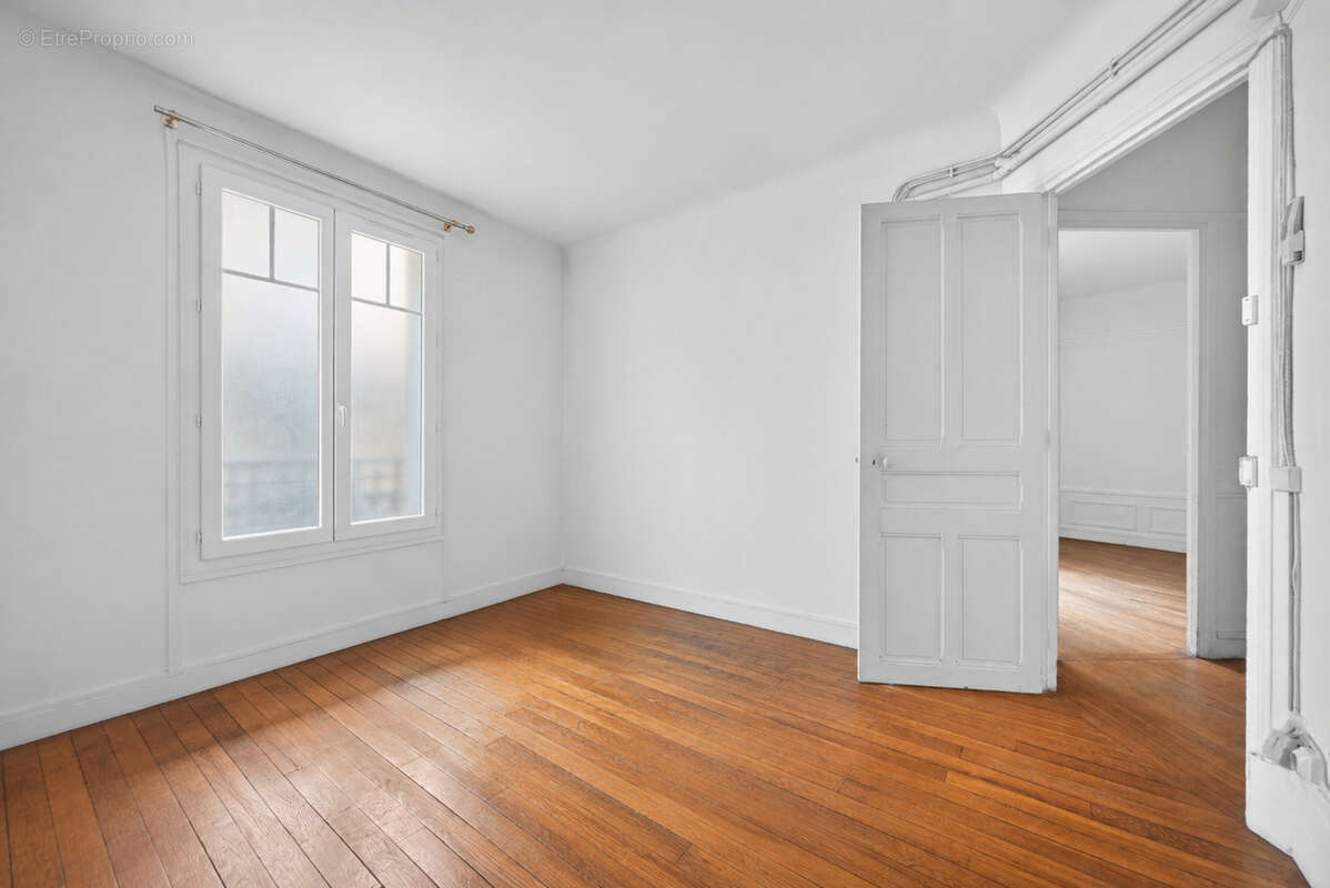 Appartement à PARIS-20E