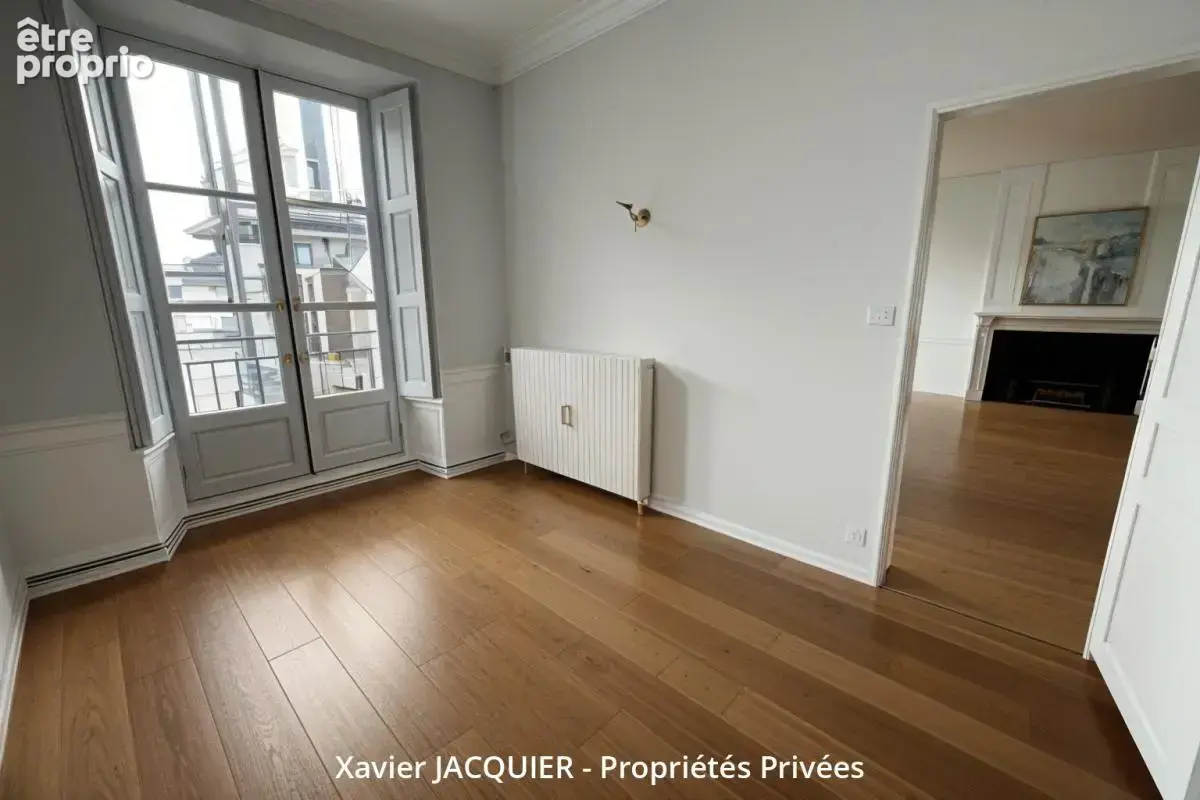 Appartement - 3 pièces - 90,4 m² - Graslin/Crébillon - photo 7