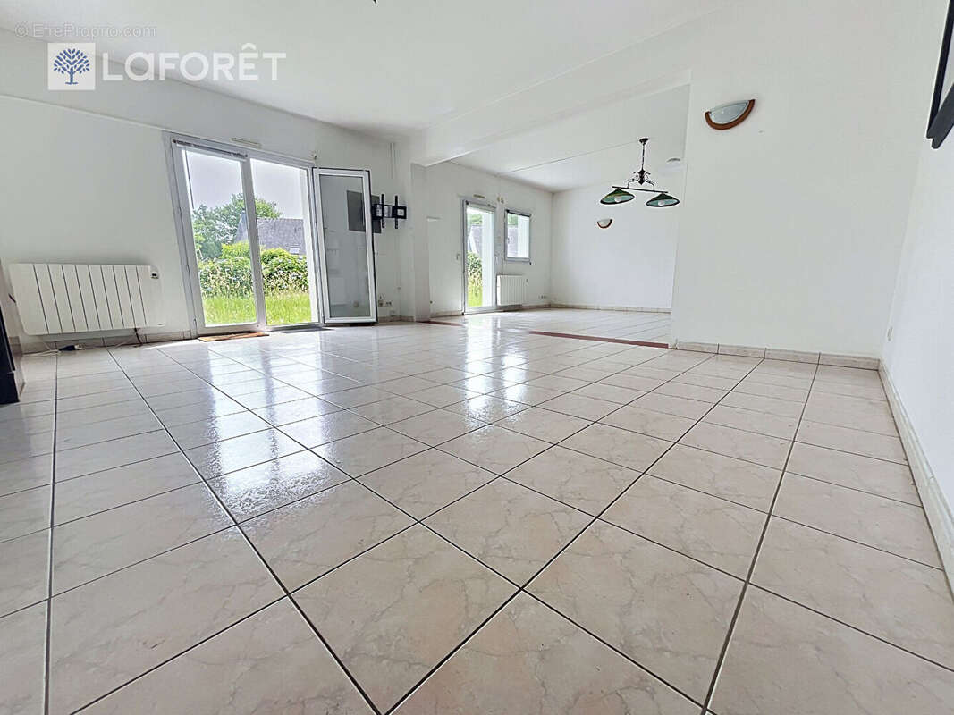 Maison Crach 5 pièce(s) 134.4 m2 - photo 2