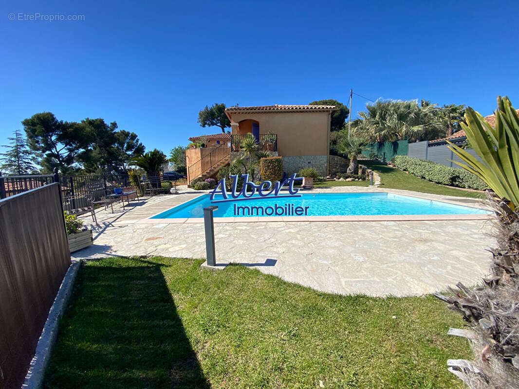 Villa Ollioules 6 pièce(s) 170 m2 - photo 5
