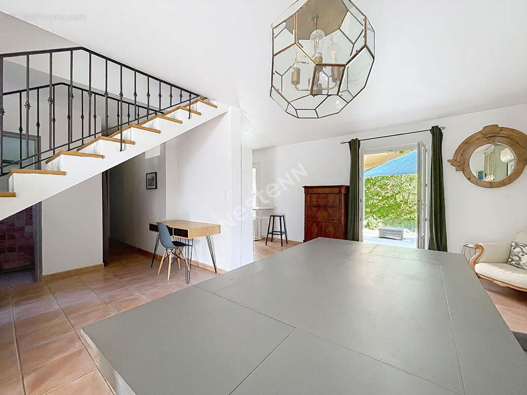 Maison à ANSOUIS