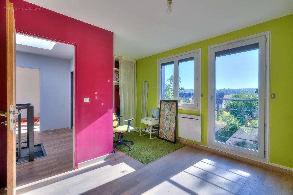 Maison à MARCOUSSIS