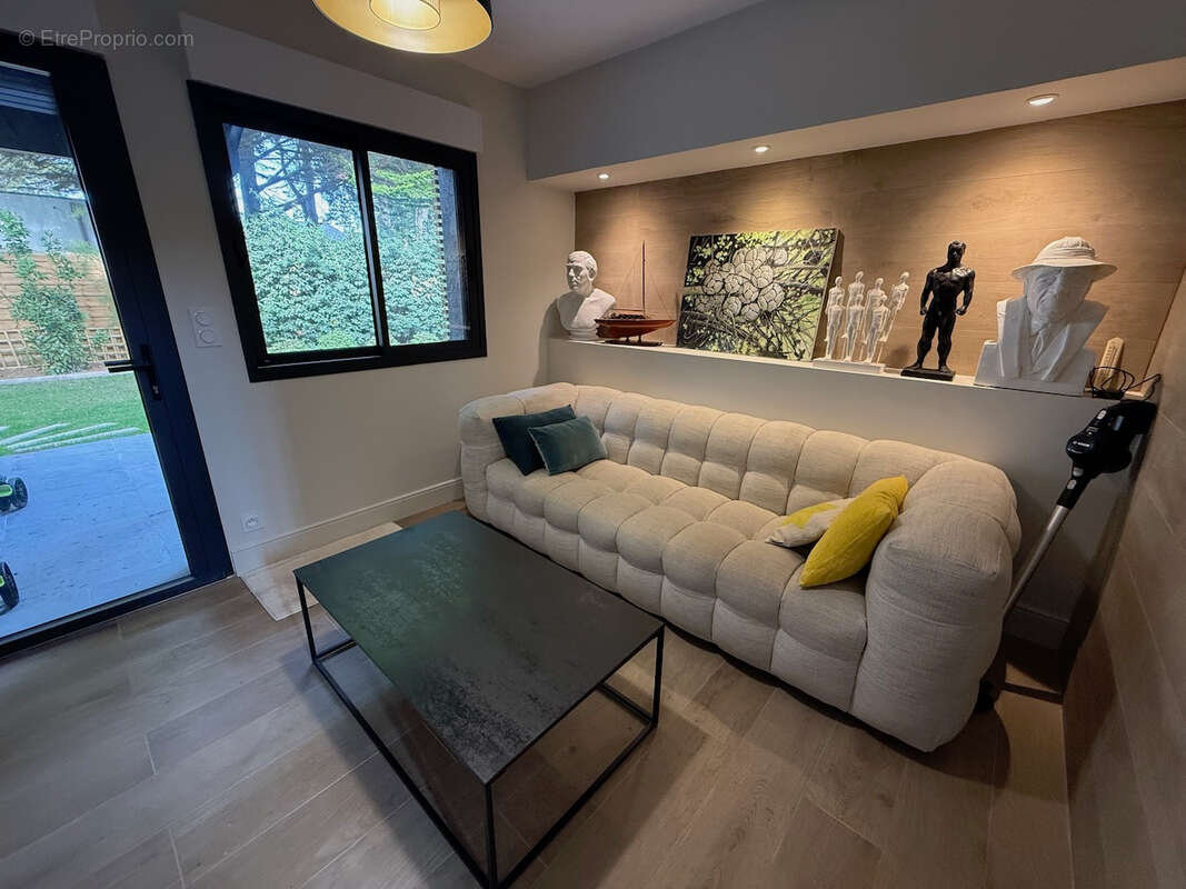 Maison à LE POULIGUEN