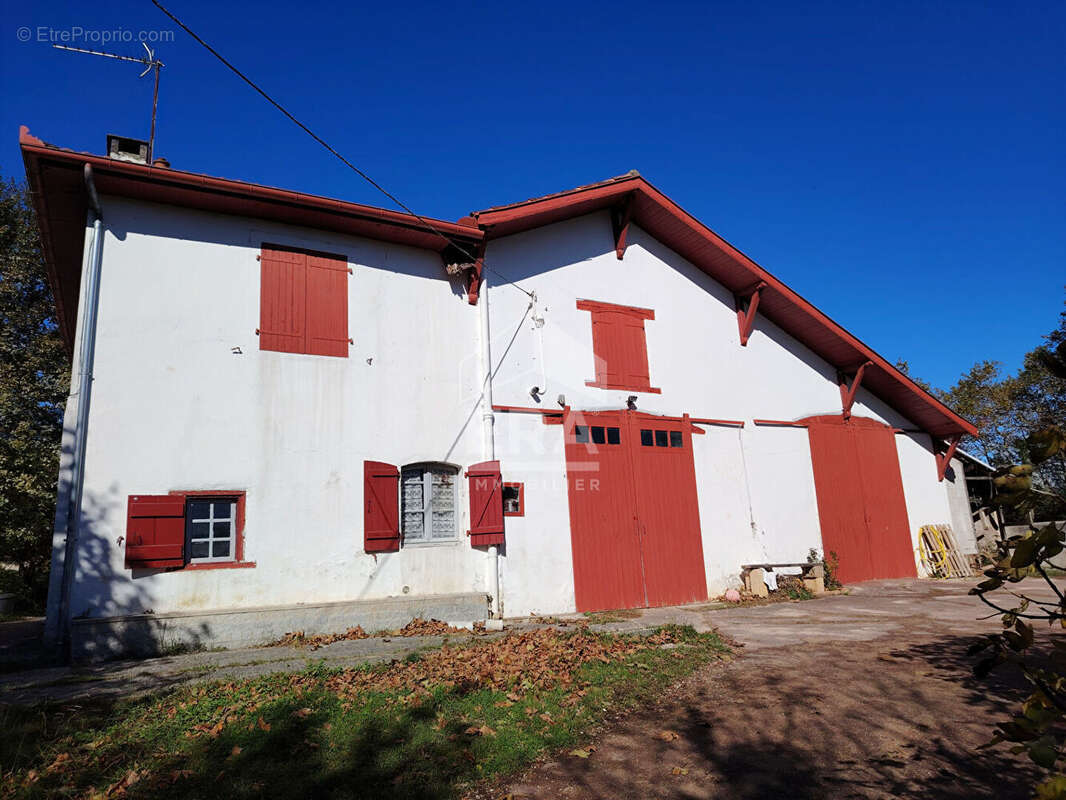 Maison à SAINTE-MARIE-DE-GOSSE