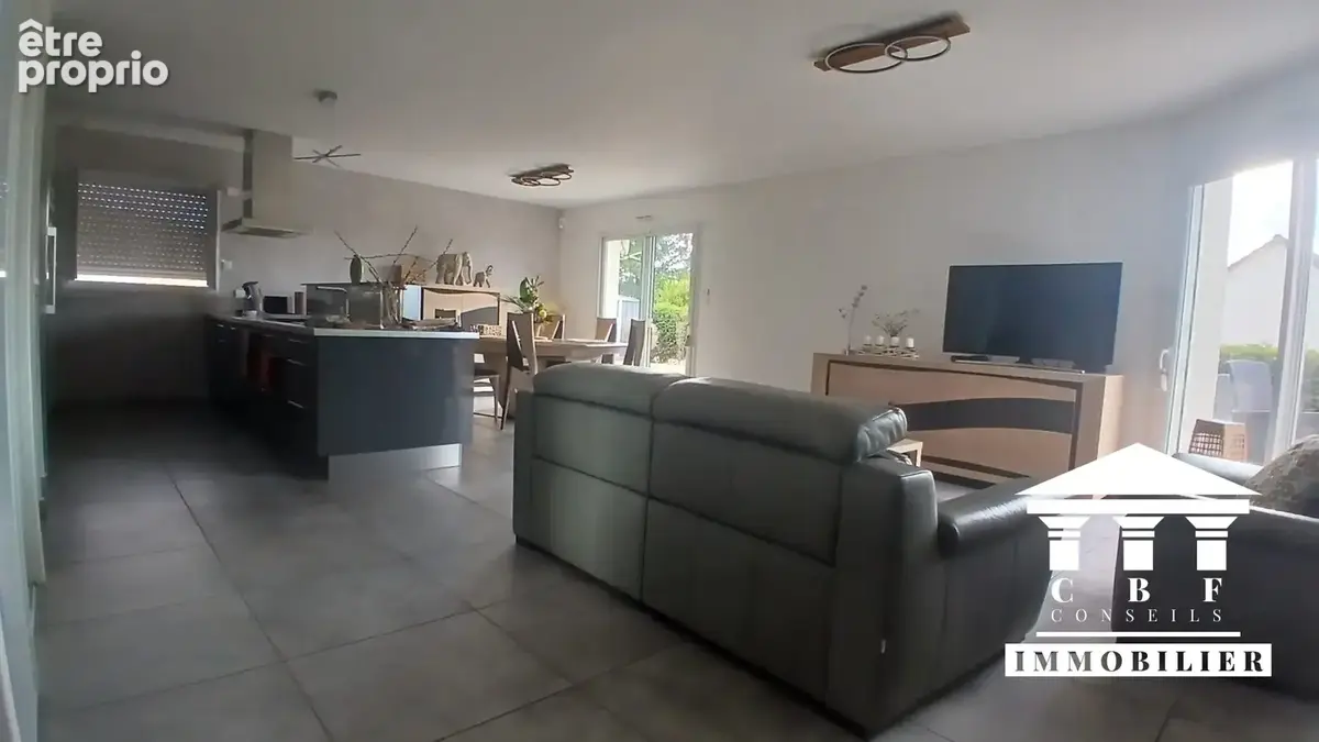 Maison 6 pièces 120 m² à vendre à Torcy (71210) - photo 8