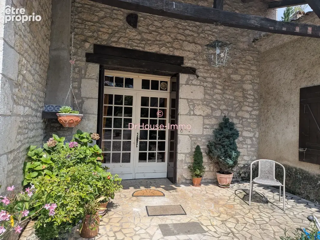 Maison 6 pièces 190 m² à vendre à Razac-De-Saussignac (24240) - photo 57